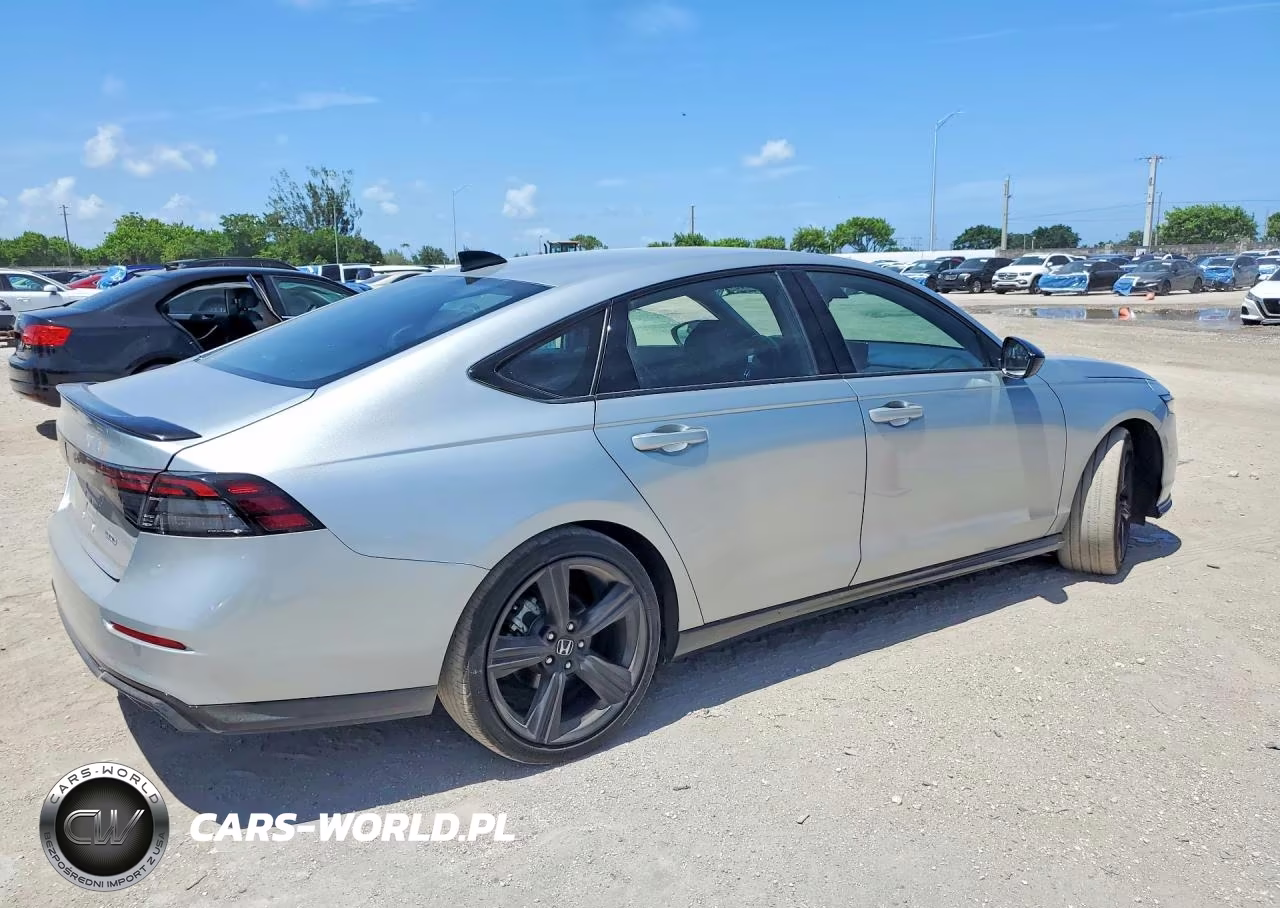2024 Honda Accord Hybrid Sport VIN:1HGCY2F59RA066348 - 3