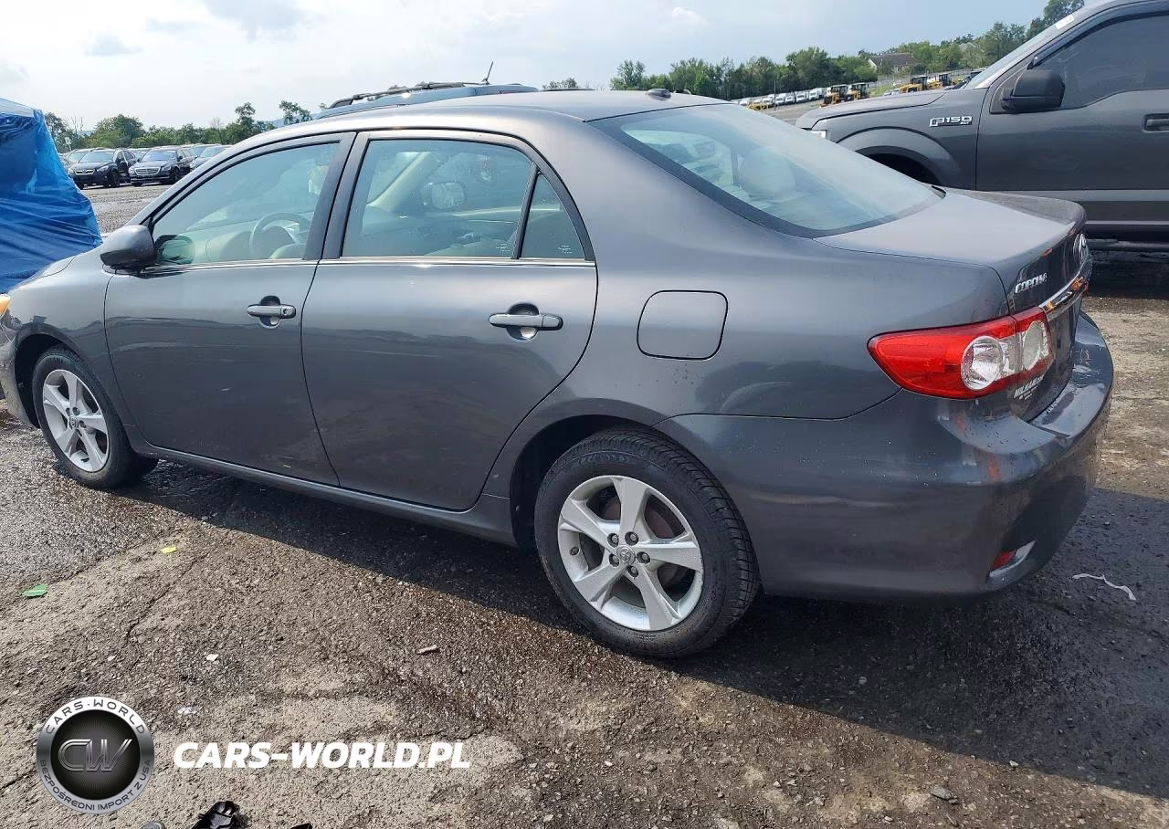 2013 Toyota Corolla Le VIN:2T1BU4EEXDC021605 - 2