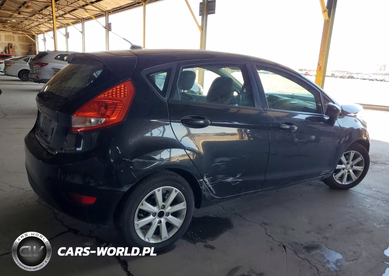 2011 Ford Fiesta Se VIN:3FADP4EJ7BM134063 - 3