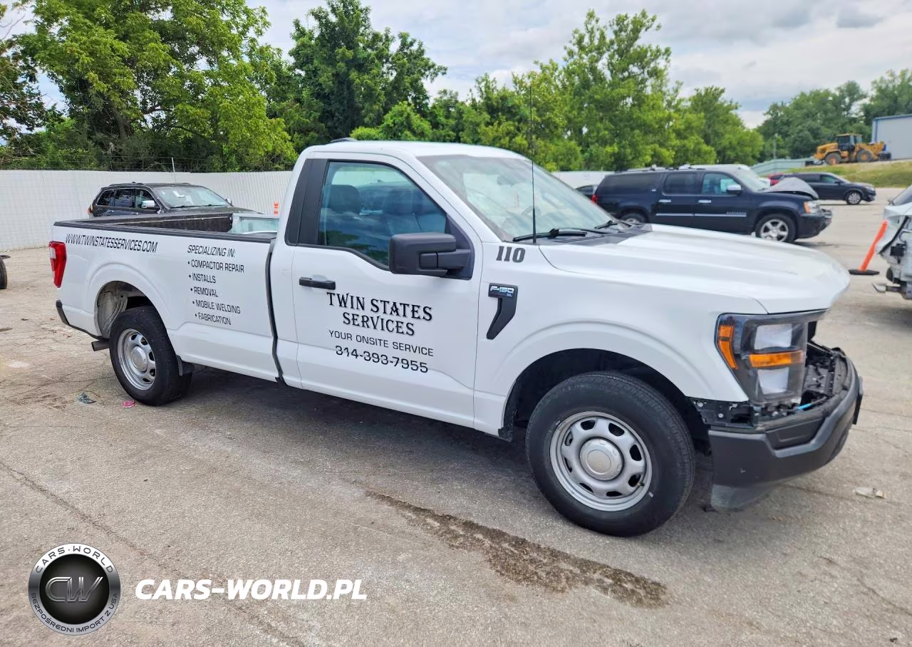 2023 Ford F150 VIN:1FTMF1CPXPKG20352 - 4