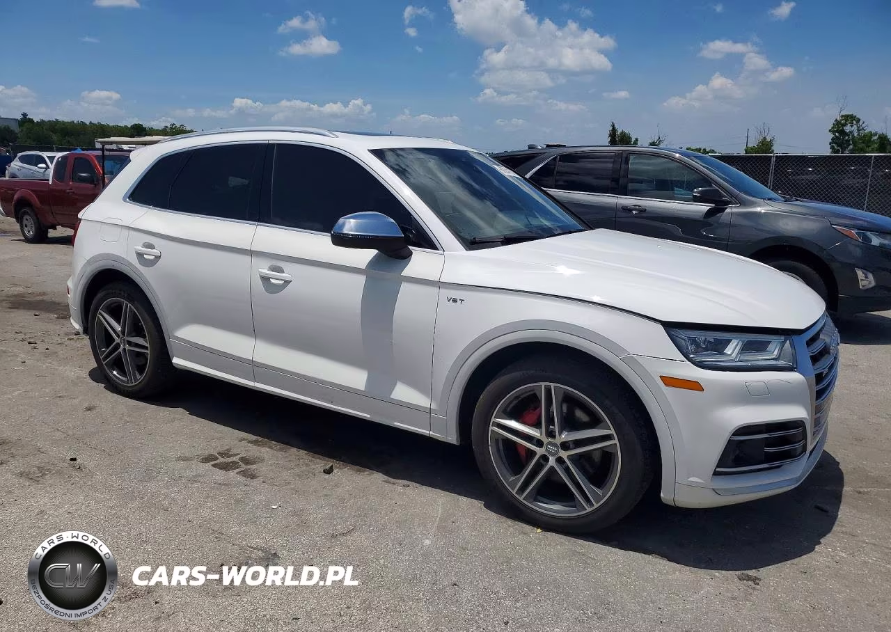 2018 Audi Sq5 Prestige VIN:WA1C4AFY8J2182275 - 4