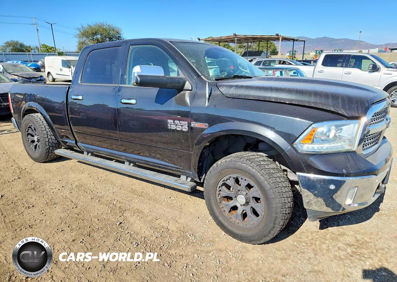 2016 Ram 1500 Laramie VIN:1C6RR7VM4GS154931 - 4