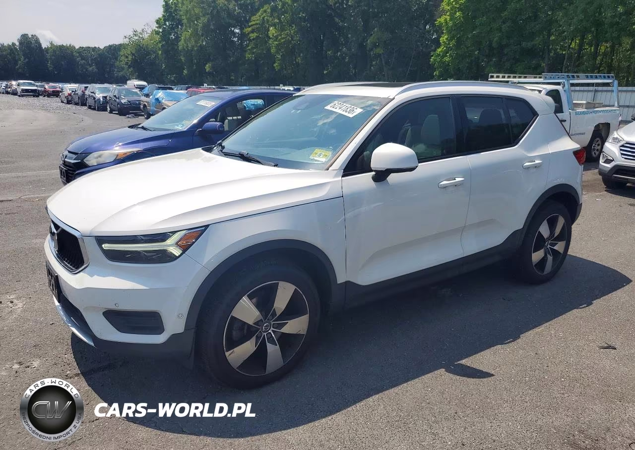 2019 Volvo Xc40 T5 Momentum
