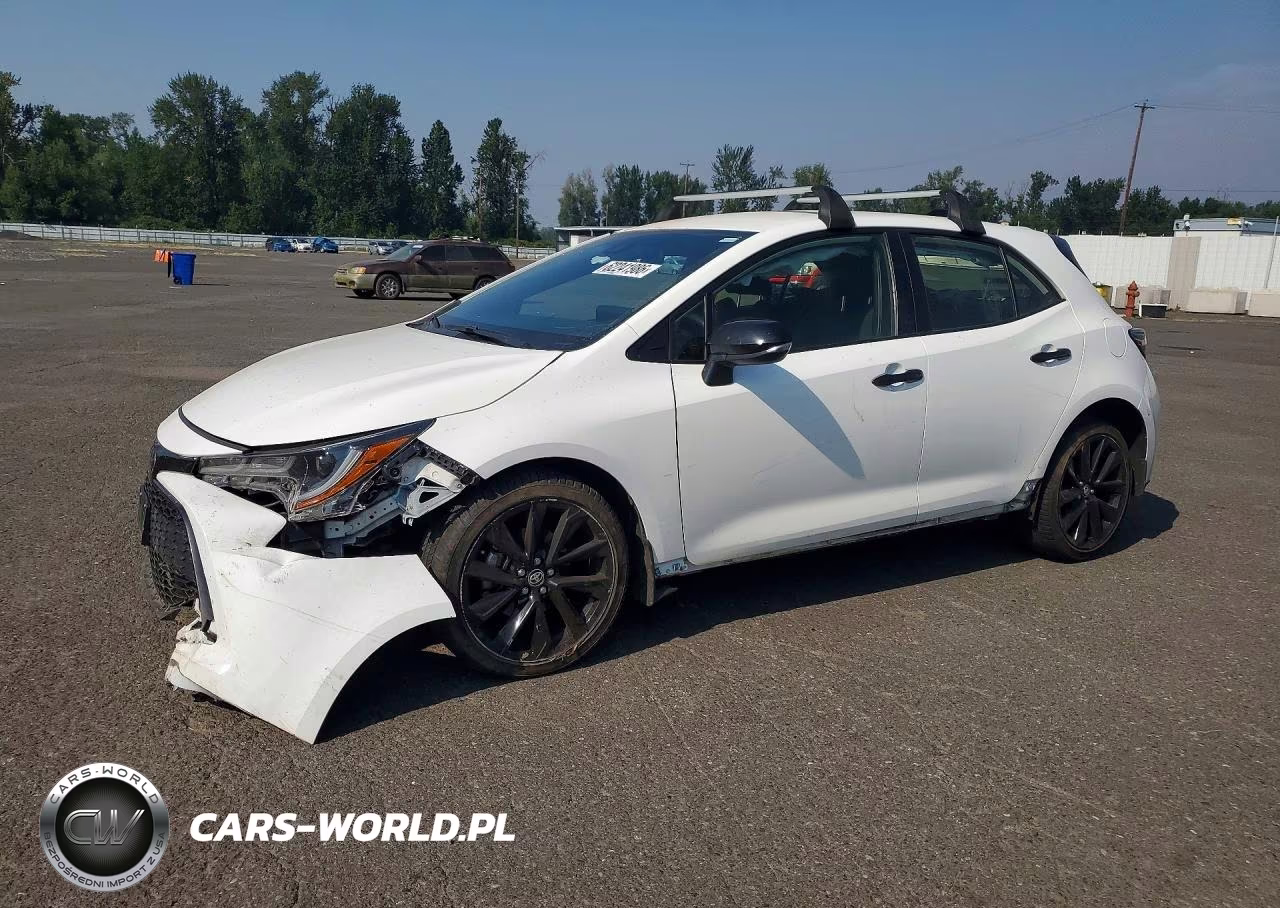2022 Toyota Corolla Hatchback Se Nightshade Edition