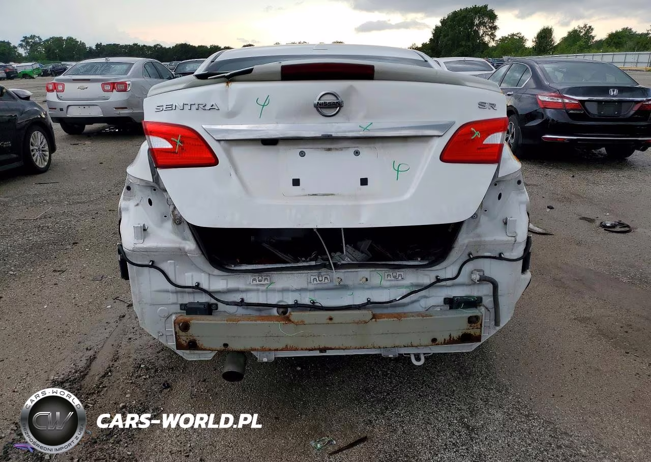 2018 Nissan Sentra Sr VIN:3N1AB7AP3JY347304 - 6