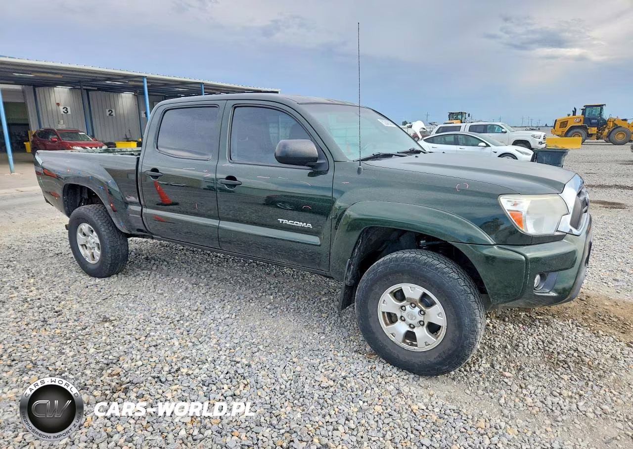 2014 Toyota Tacoma Double Cab Long Bed VIN:3TMMU4FN2EM069647 - 4
