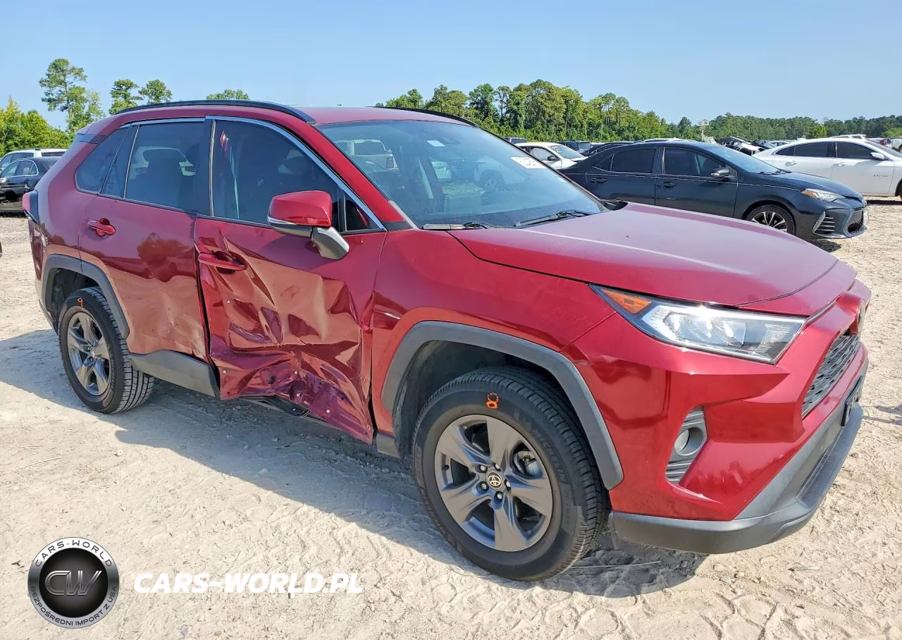 2021 Toyota Rav4 Xle VIN:2T3W1RFV1MW175020 - 4