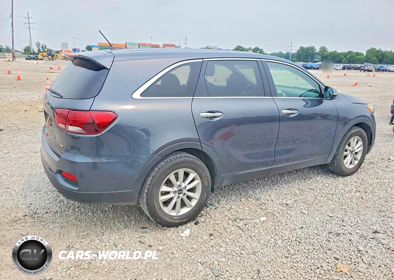 2020 Kia Sorento Lx VIN:5XYPG4A30LG673332 - 3
