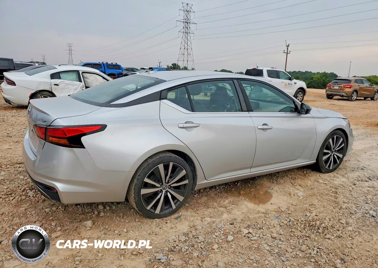 2020 Nissan Altima Sr VIN:1N4BL4CV2LC209960 - 3