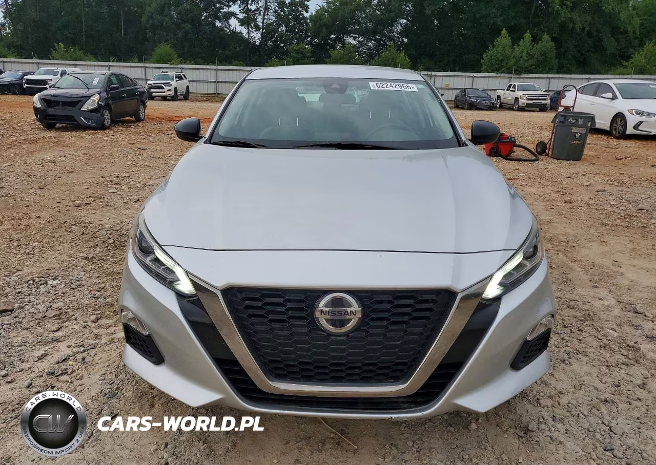 2020 Nissan Altima Sr VIN:1N4BL4CV2LC209960 - 5