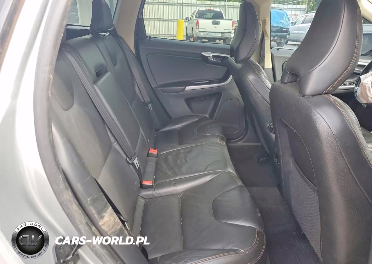 2011 Volvo Xc60 T6 VIN:YV4902DZ4B2216854 - 11