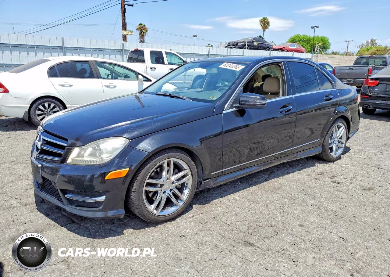2014 Mercedes-Benz C 250