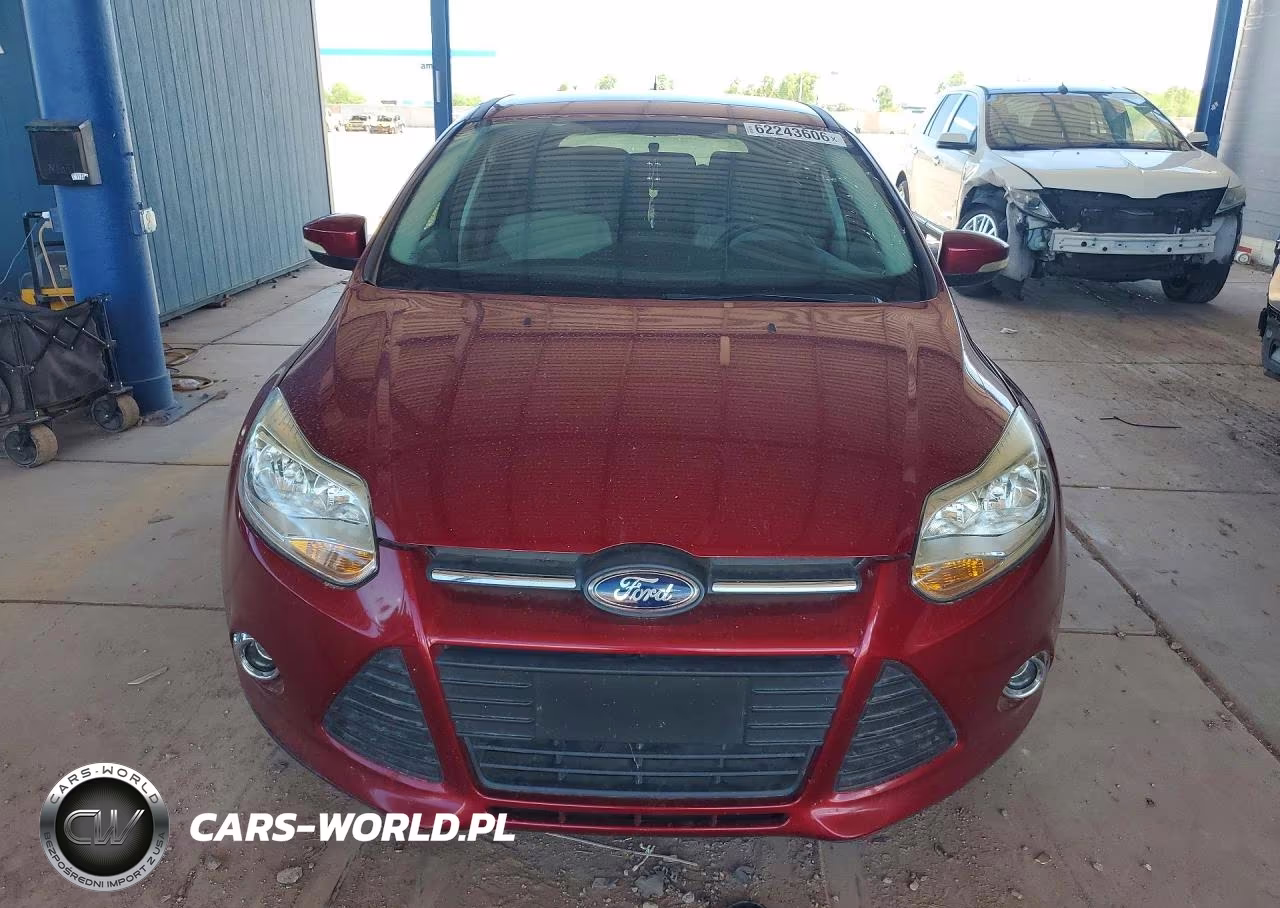 2014 Ford Focus Se VIN:1FADP3K20EL176460 - 5