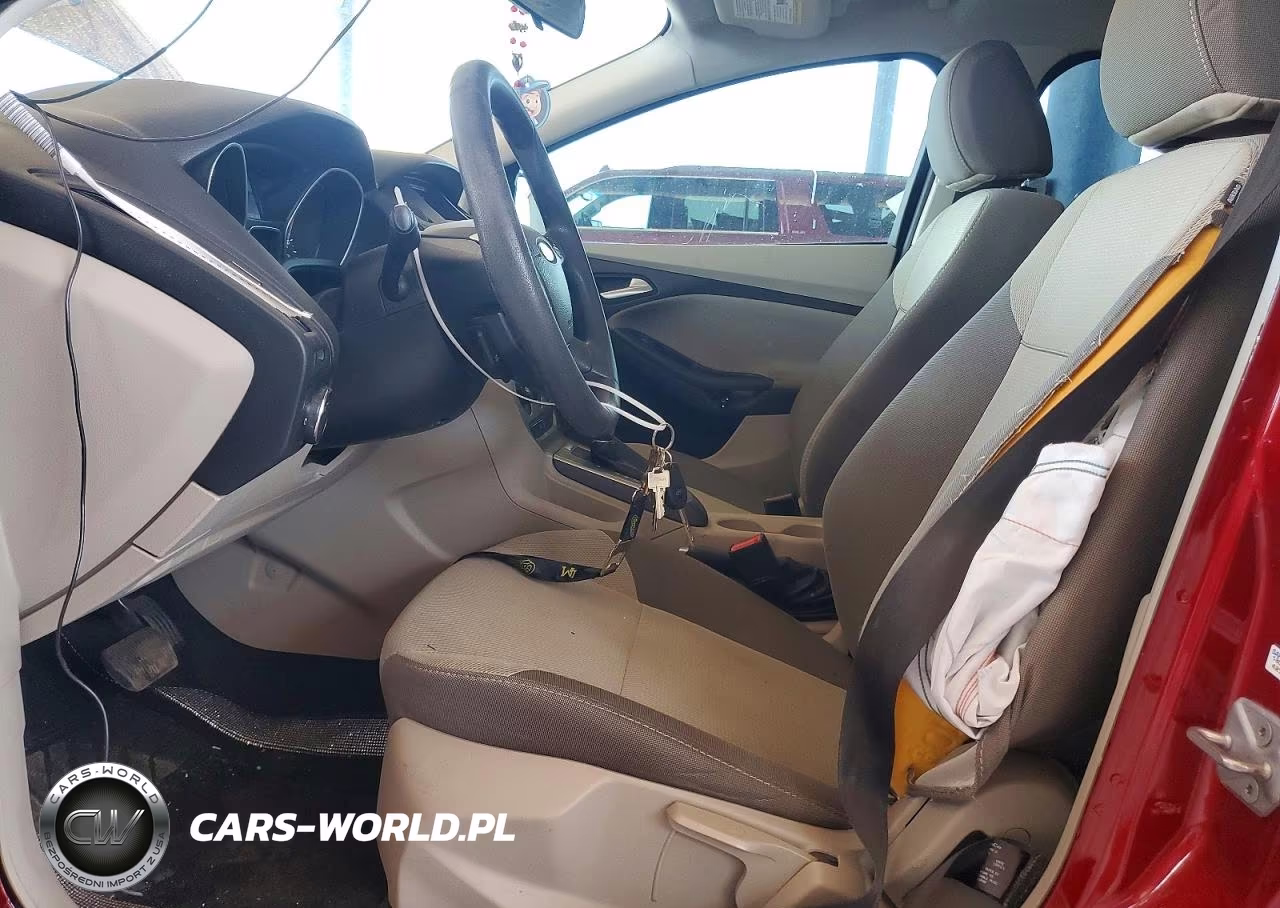 2014 Ford Focus Se VIN:1FADP3K20EL176460 - 7