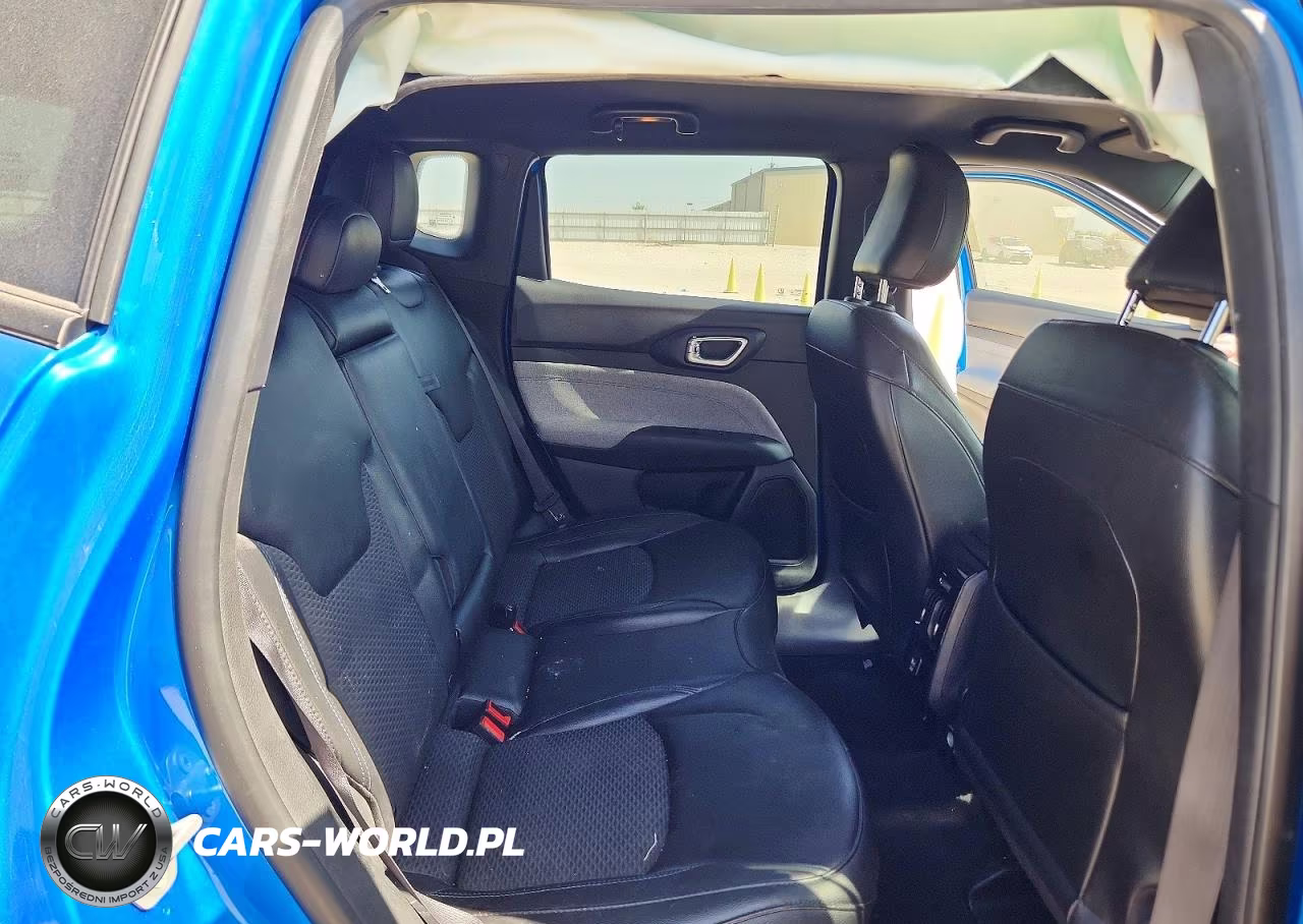 2024 Jeep Compass Latitude VIN:3C4NJDBN6RT118833 - 10