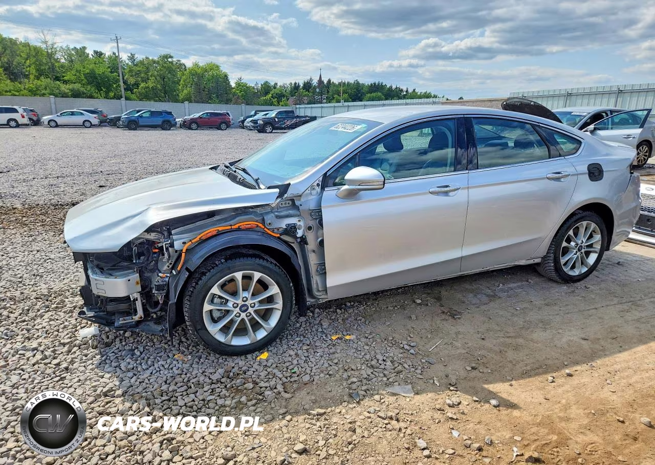 2019 Ford Fusion Titanium – zdjęcie 1 z 13