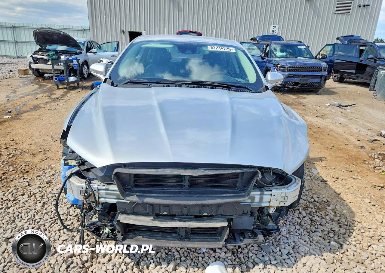 2019 Ford Fusion Titanium VIN:3FA6P0SU9KR177564 - 5