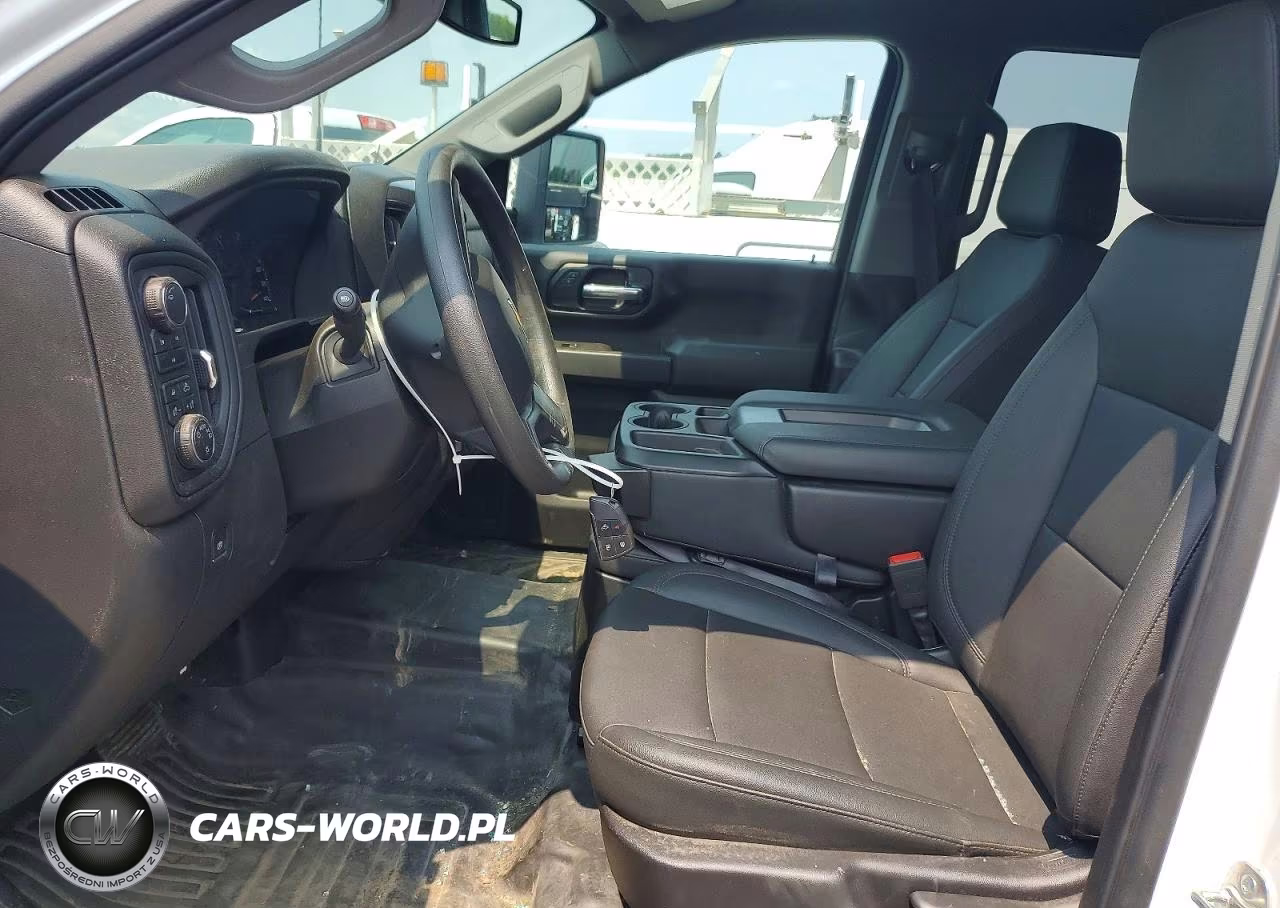 2025 Chevrolet Silverado K3500 VIN:1GC5KSE78SF219628 - 7