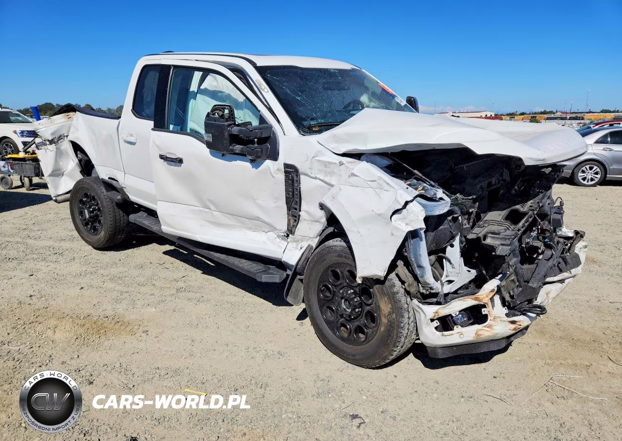 2024 Ford F250 Super Duty VIN:1FT8W2BN2REF36972 - 4