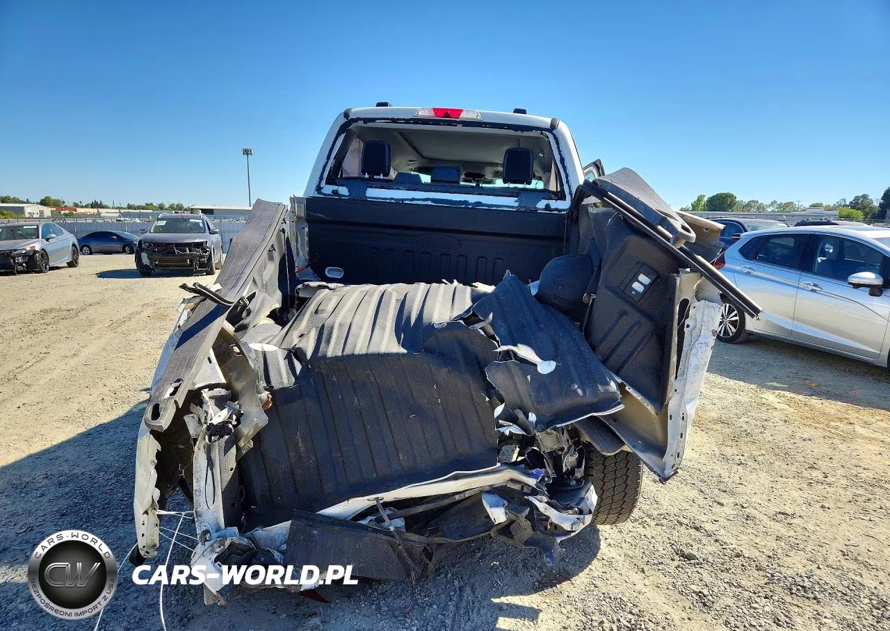 2024 Ford F250 Super Duty VIN:1FT8W2BN2REF36972 - 6