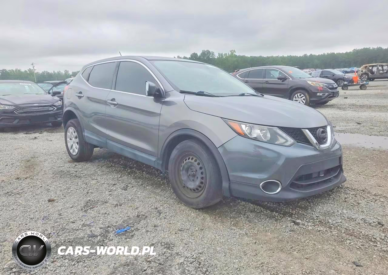2018 Nissan Rogue Sport S VIN:JN1BJ1CR3JW255507 - 4
