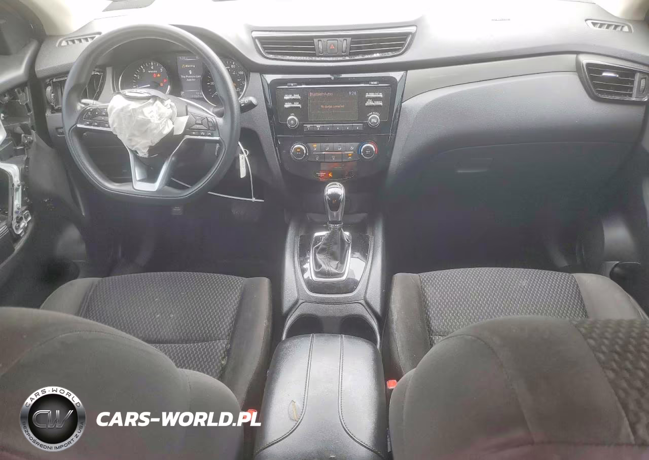 2018 Nissan Rogue Sport S VIN:JN1BJ1CR3JW255507 - 8