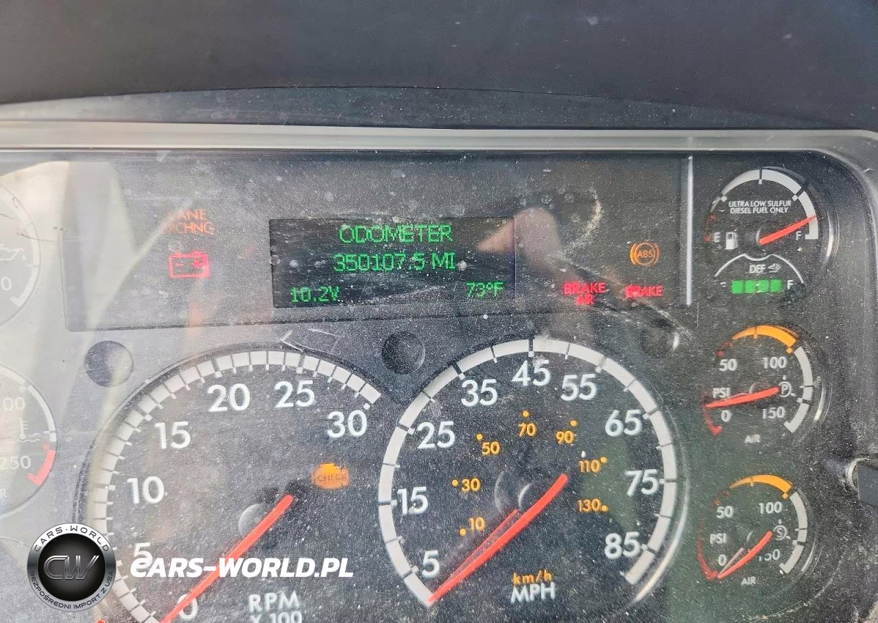 2022 Freightliner Business Class M2 Box Truck VIN:1FVACWFCXNHMV4432 - 9