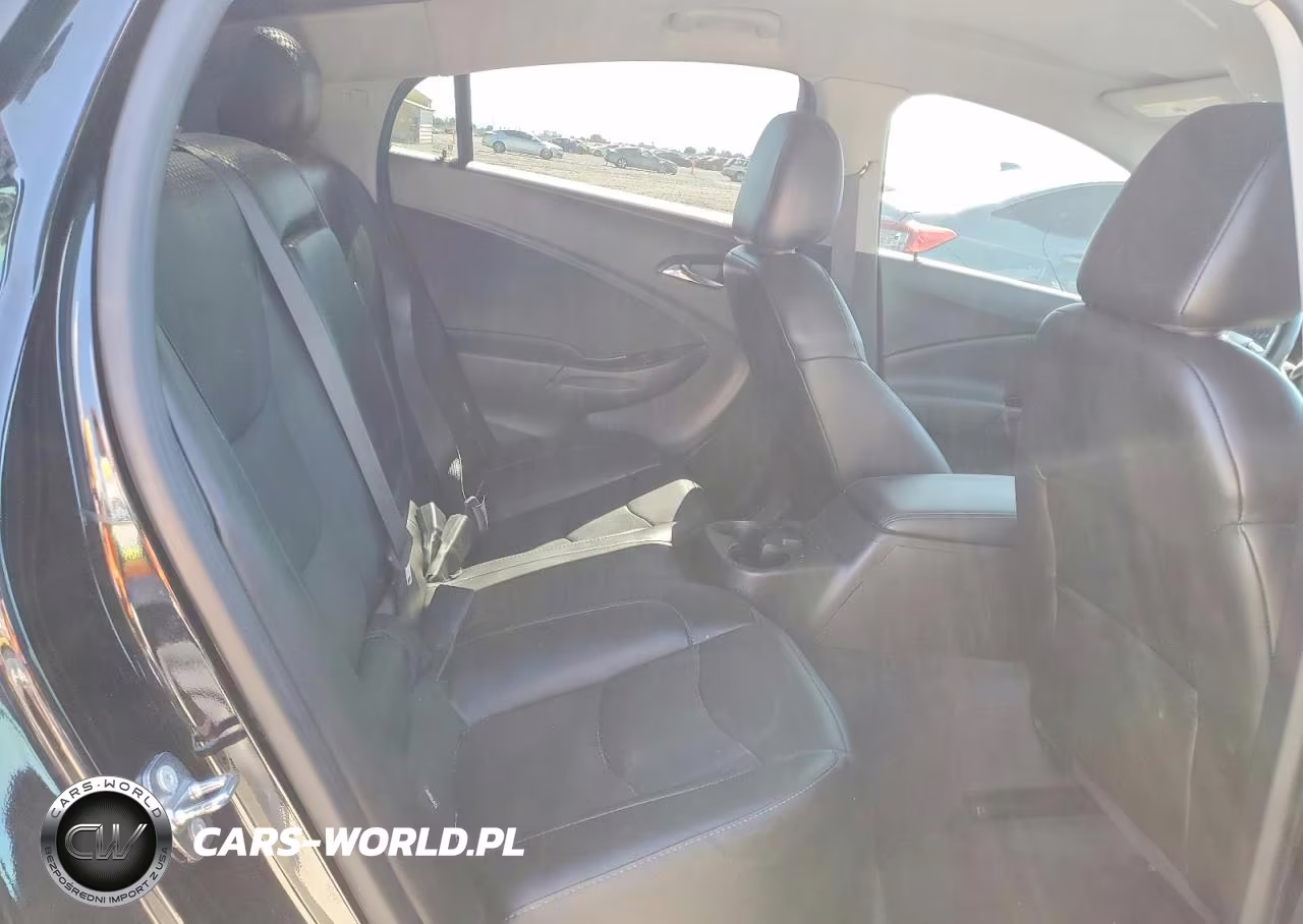 2017 Chevrolet Volt Premier VIN:1G1RD6S52HU211804 - 10