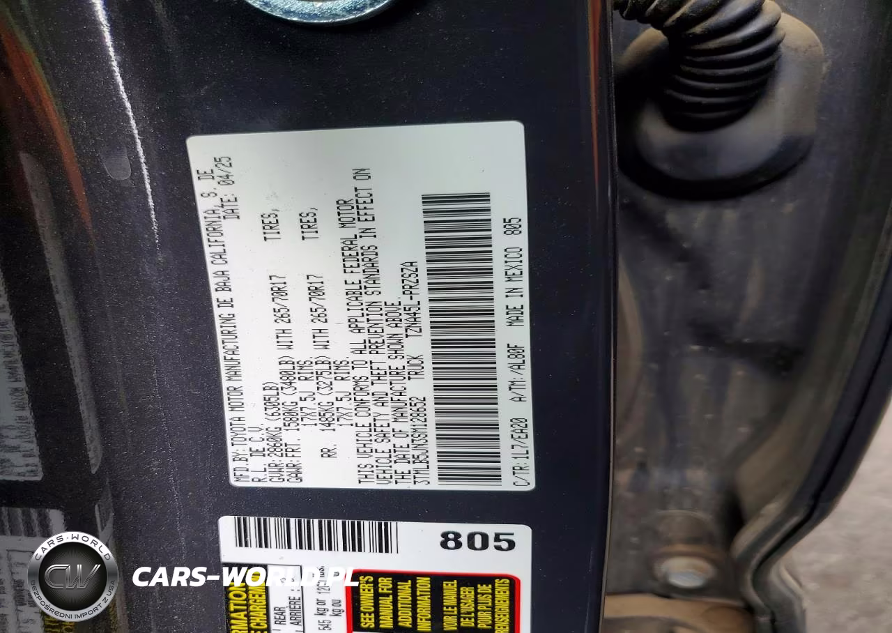 2025 Toyota Tacoma Trd Off-Road VIN:3TMLB5JN3SM128652 - 12