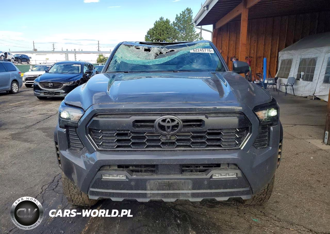 2025 Toyota Tacoma Trd Off-Road VIN:3TMLB5JN3SM128652 - 5