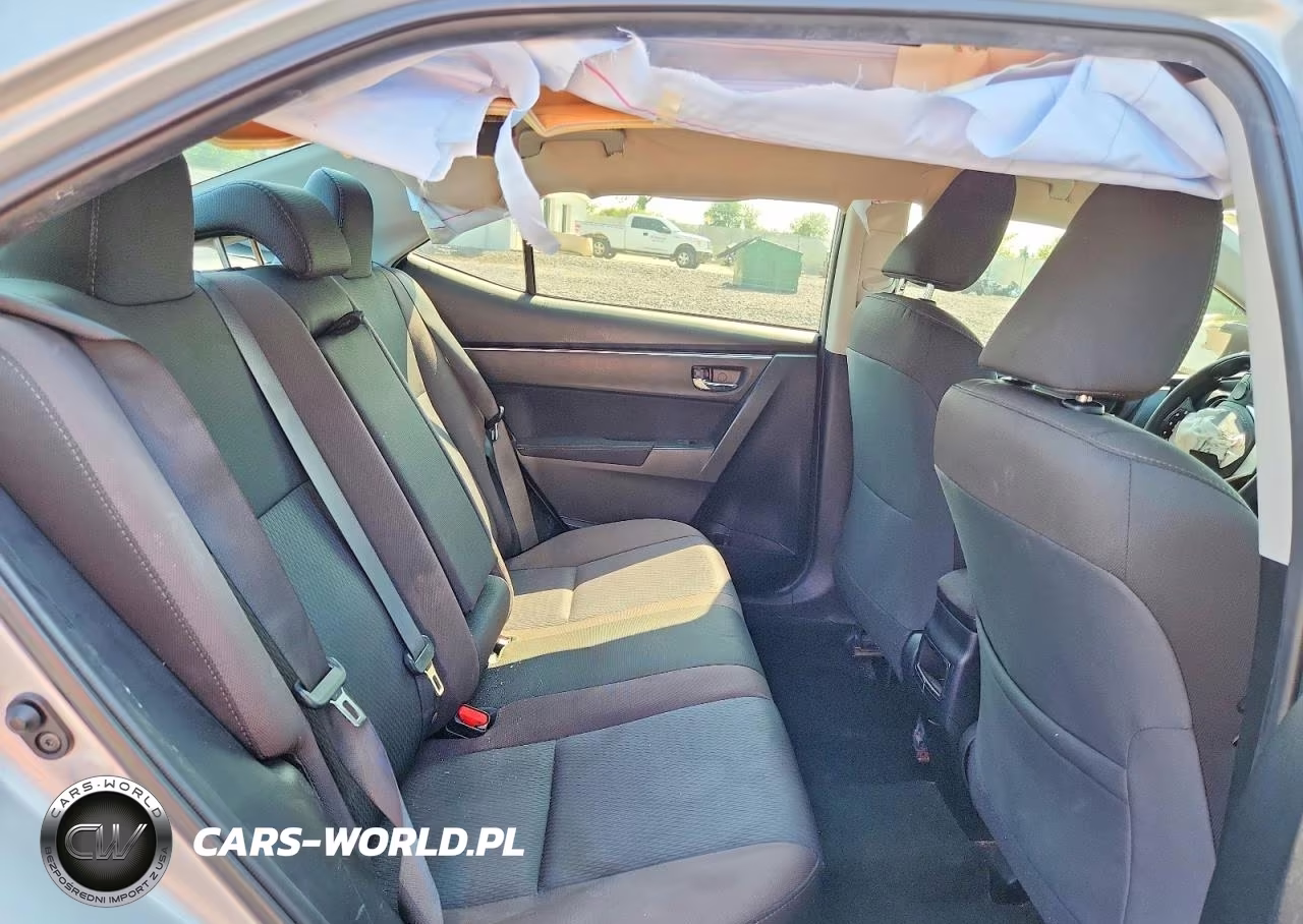 2018 Toyota Corolla Le VIN:2T1BURHE1JC967435 - 10