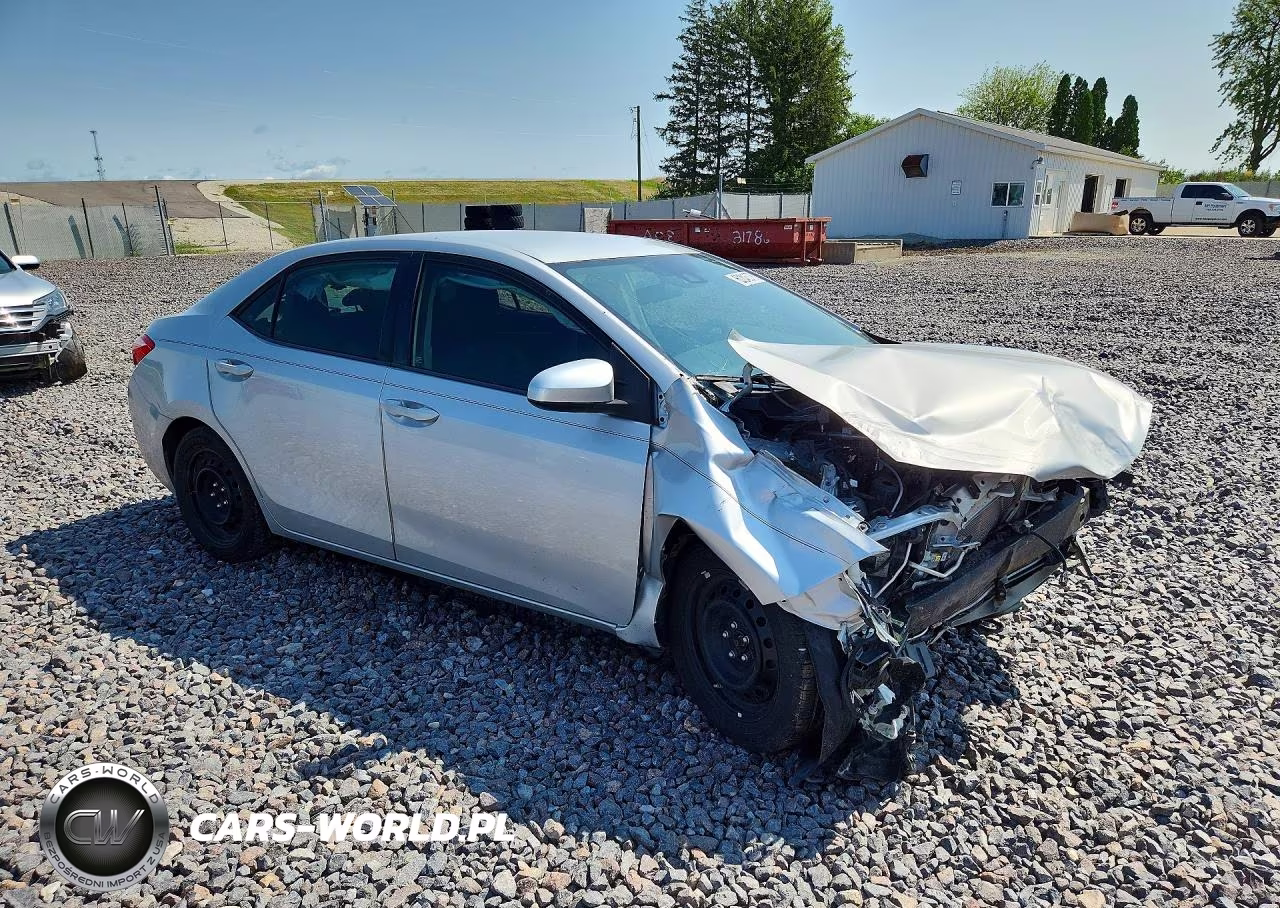 2018 Toyota Corolla Le VIN:2T1BURHE1JC967435 - 4