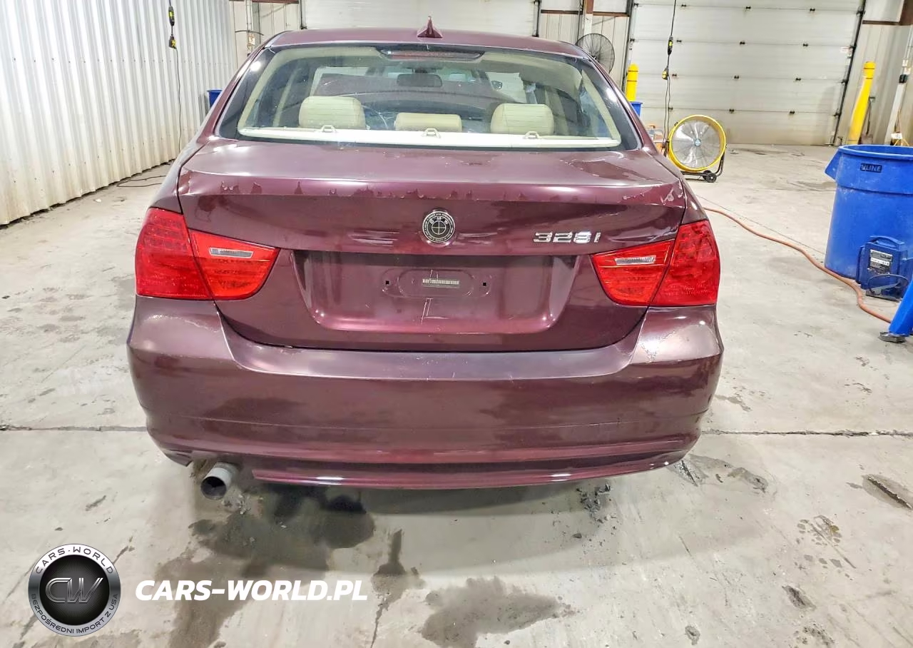 2010 BMW 328 I VIN:WBAPH7G55ANM54165 - 6