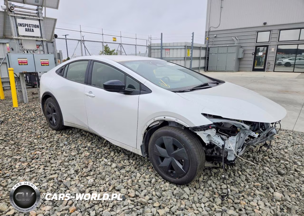 2025 Toyota Prius Le VIN:JTDACAAU4S3061808 - 4