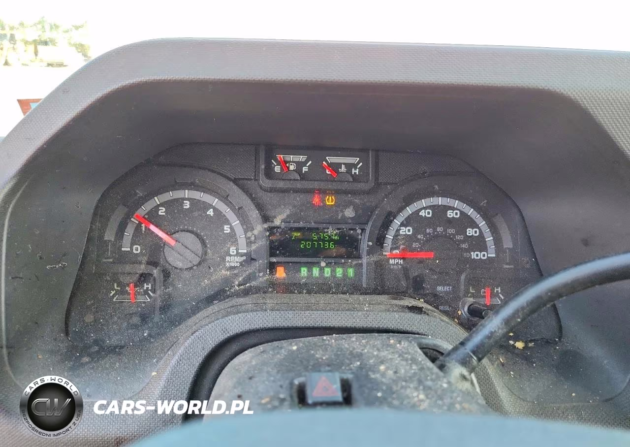 2014 Ford Econoline E350 Super Duty Van VIN:1FTSS3EL8EDB01908 - 9