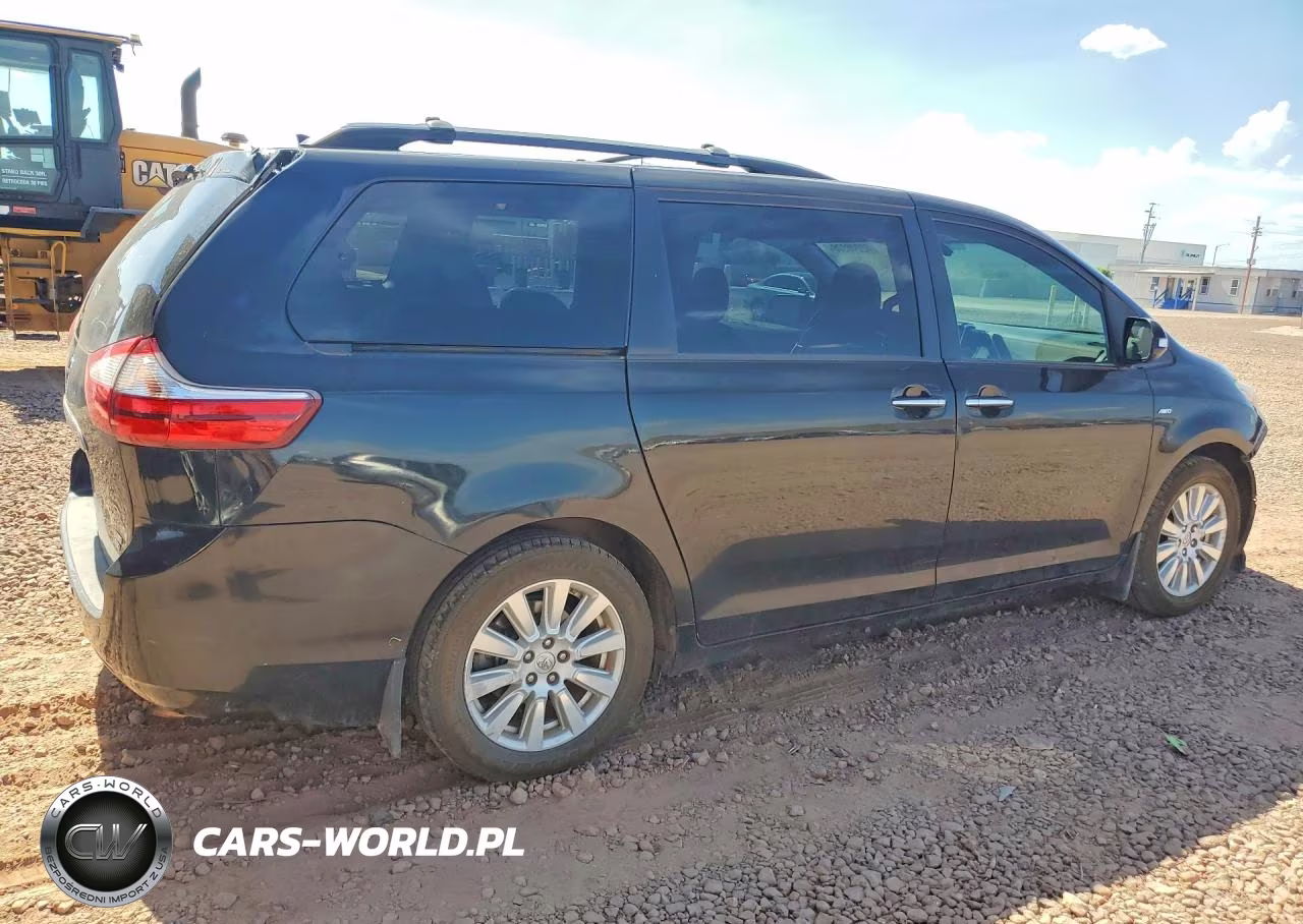 2017 Toyota Sienna Limited Premium 7-Passenger VIN:5TDDZ3DC0HS160904 - 3
