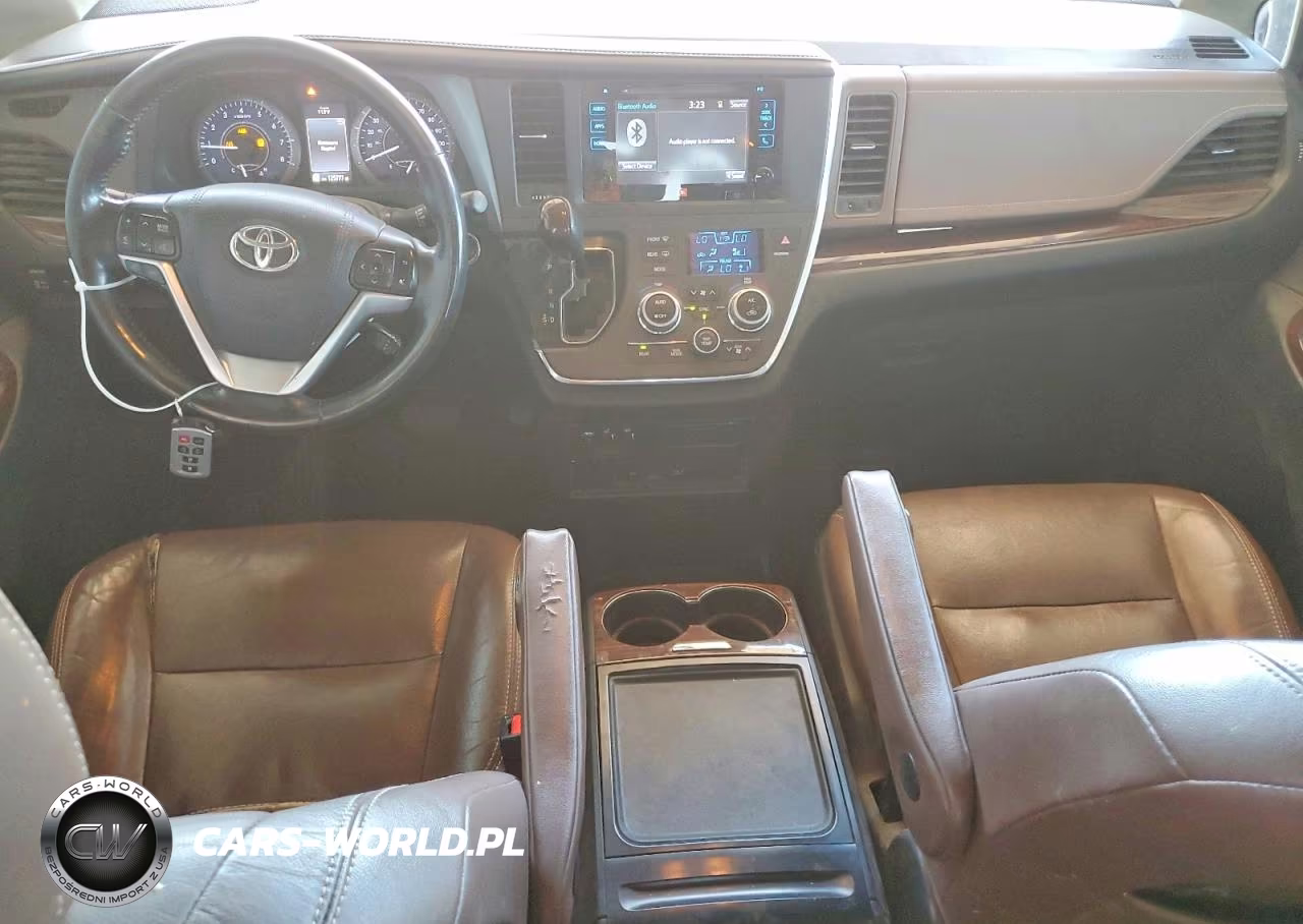2017 Toyota Sienna Limited Premium 7-Passenger VIN:5TDDZ3DC0HS160904 - 8