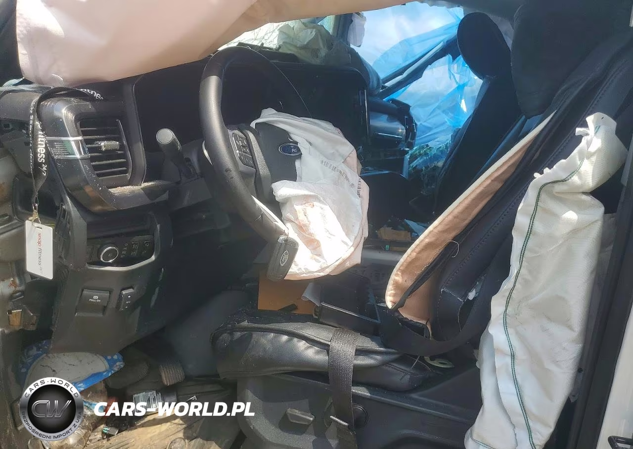 2025 Ford F250 Super Duty VIN:1FT8W2BT5SEC84378 - 7