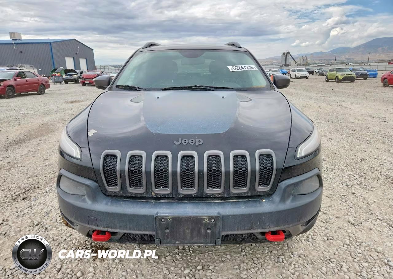 2016 Jeep Cherokee Trailhawk VIN:1C4PJMBSXGW179155 - 5