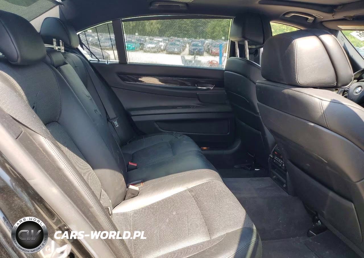 2012 BMW 750 Lxi VIN:WBAKC8C50CC436451 - 10
