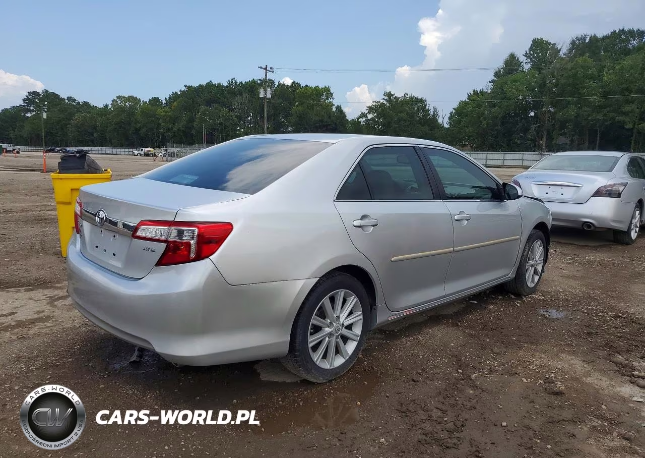 2012 Toyota Camry Xle VIN:4T4BF1FK9CR179336 - 3