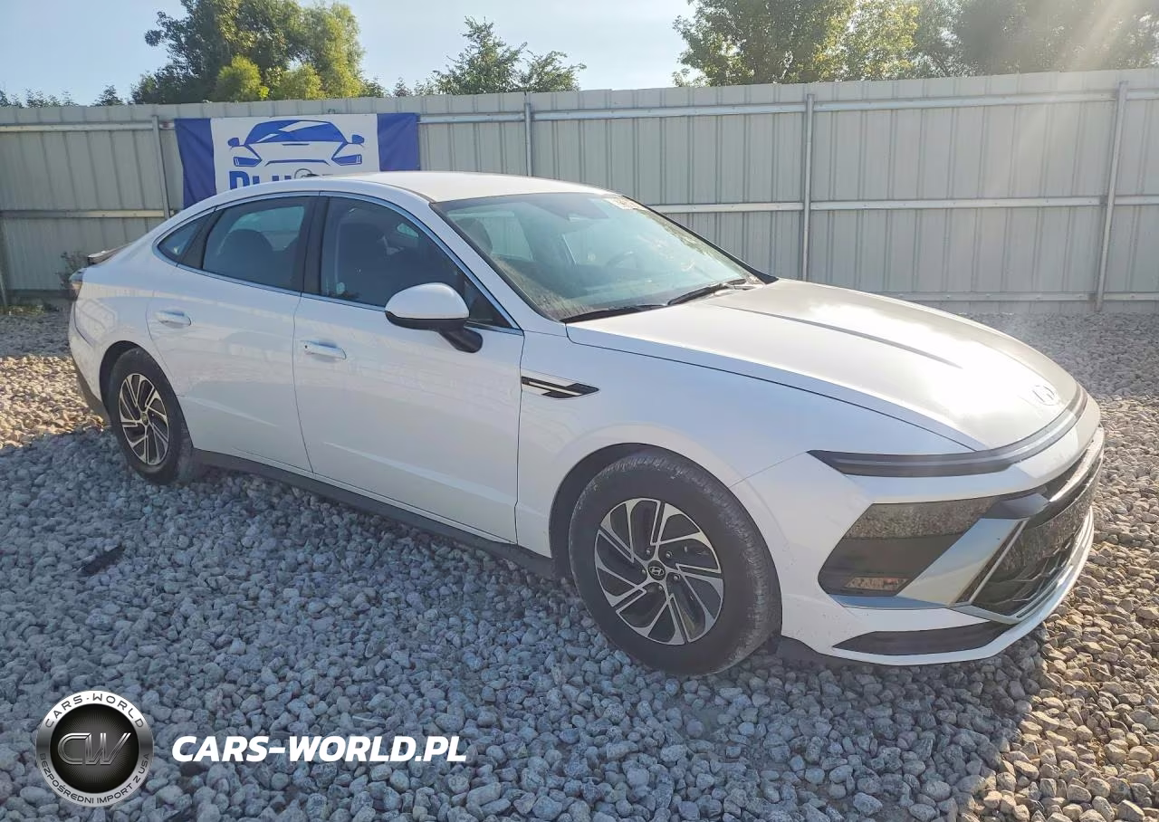 2026 Hyundai Sonata Hybrid Blue VIN:KMHL24JJ2TA147100 - 4