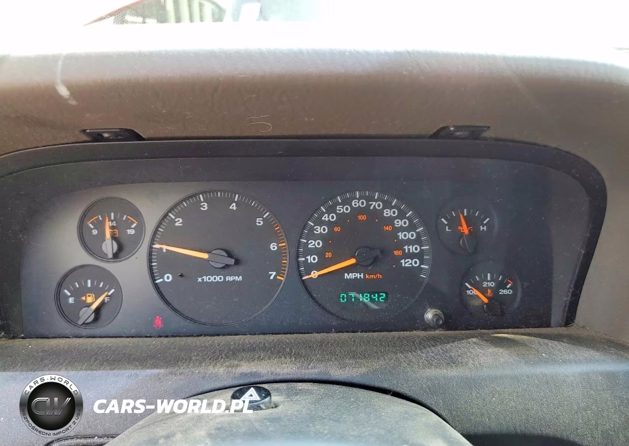 2002 Jeep Grand Cherokee Laredo VIN:1J4GX48S42C227145 - 9