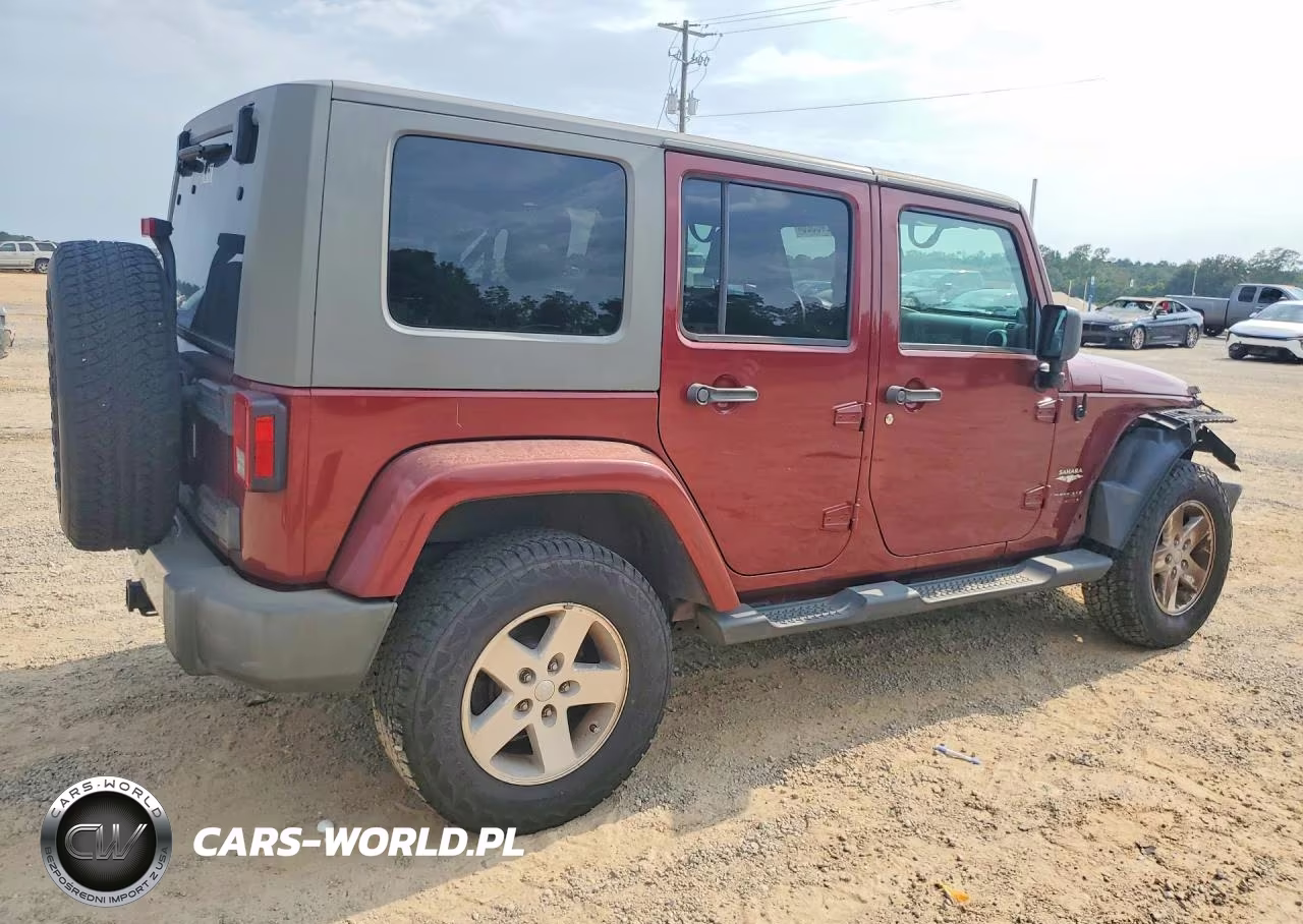 2008 Jeep Wrangler Unlimited Sahara VIN:1J4GA59118L598155 - 3