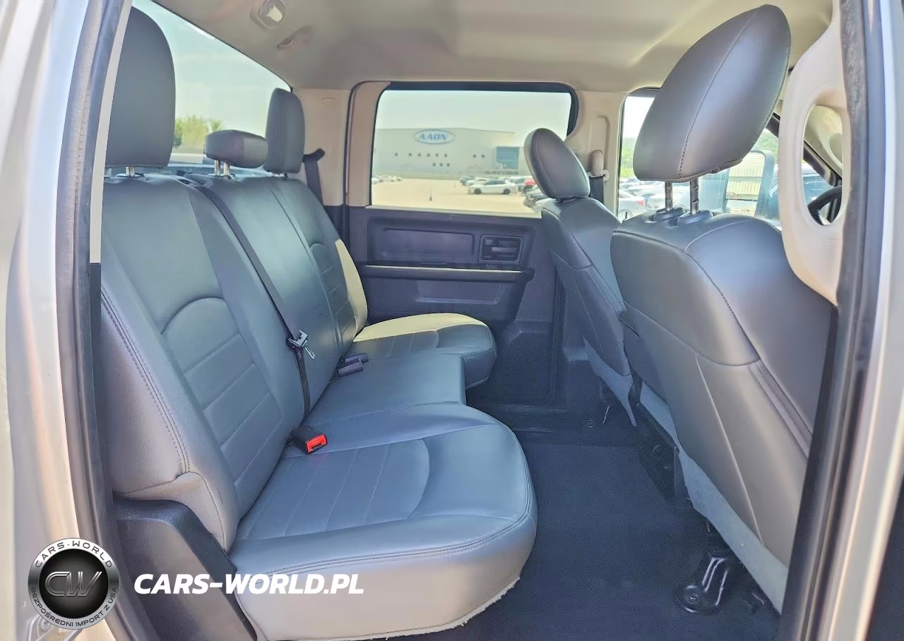 2017 Ram 3500 Tradesman 4X4 8' Box VIN:3C63RRGL9HG730155 - 10