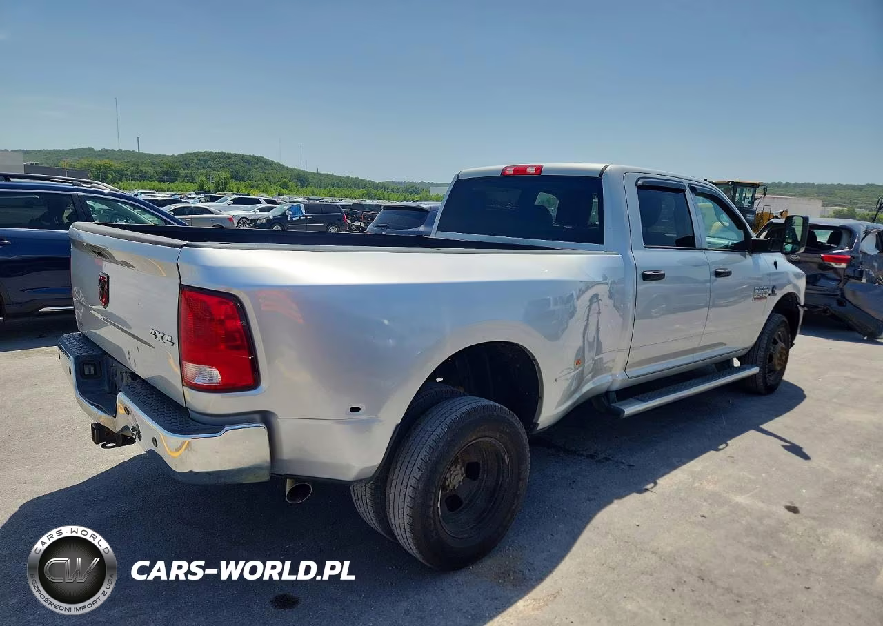 2017 Ram 3500 Tradesman 4X4 8' Box VIN:3C63RRGL9HG730155 - 3