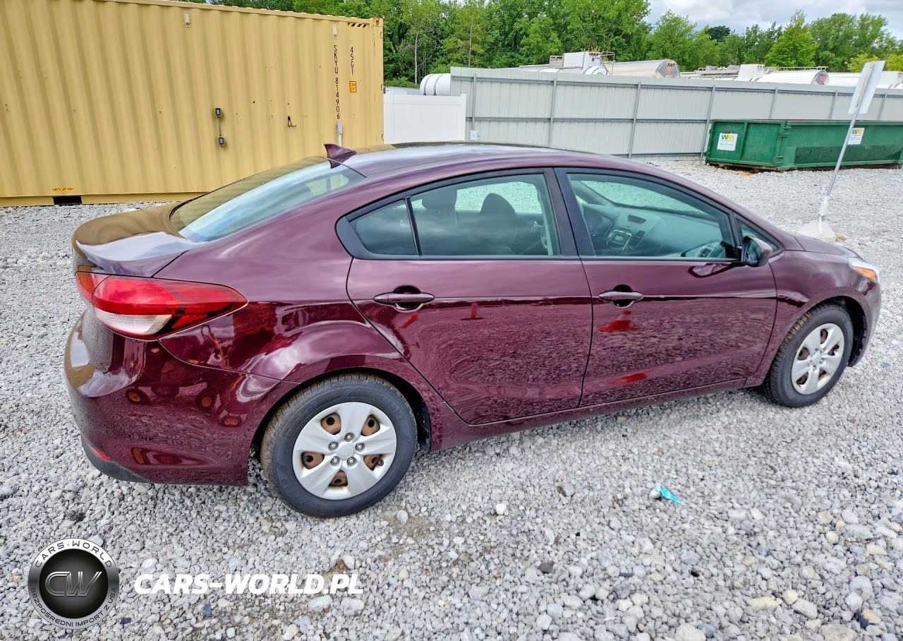 2018 Kia Forte Lx VIN:3KPFK4A75JE174615 - 3