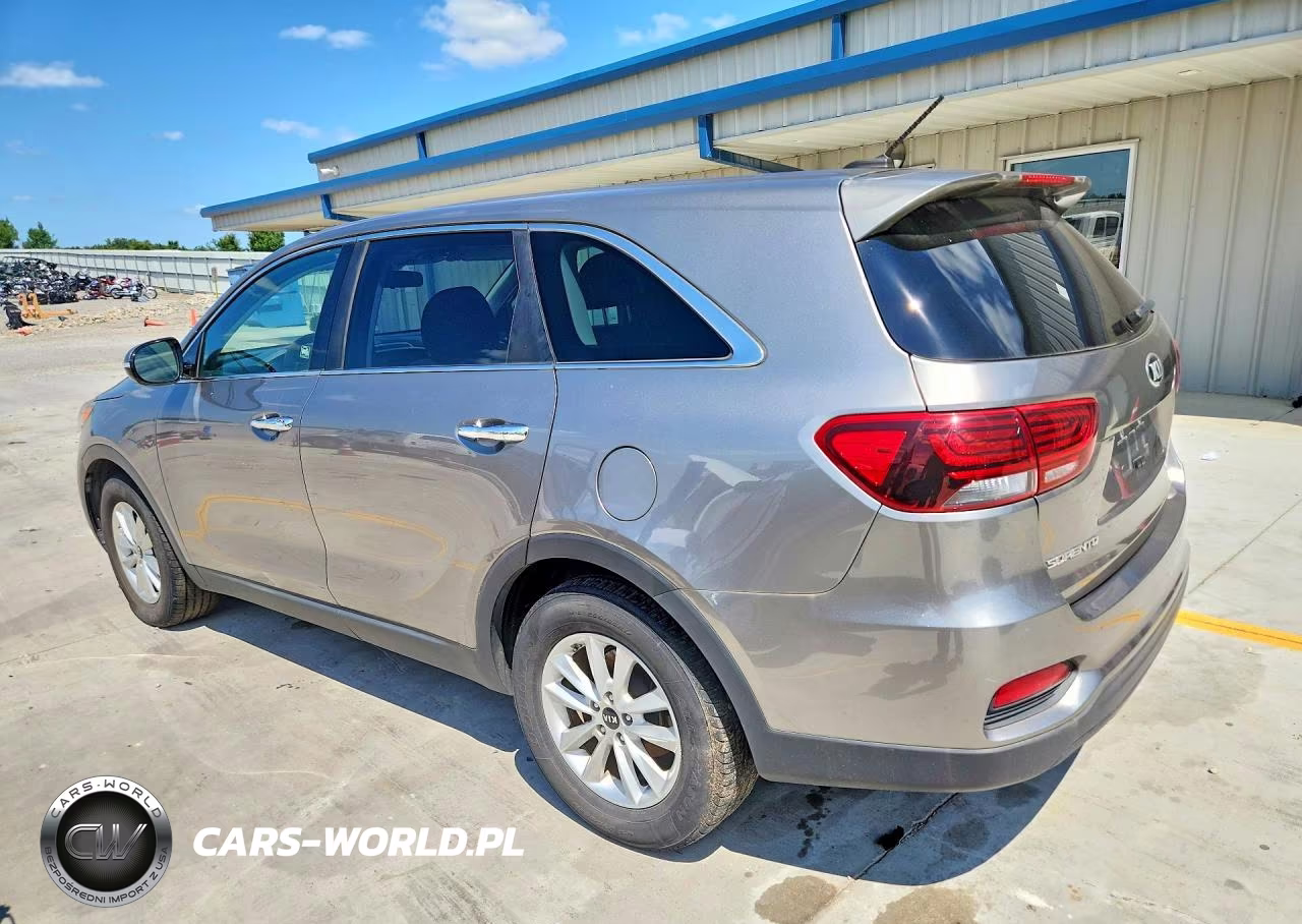2019 Kia Sorento Lx V6 VIN:5XYPG4A5XKG487653 - 2