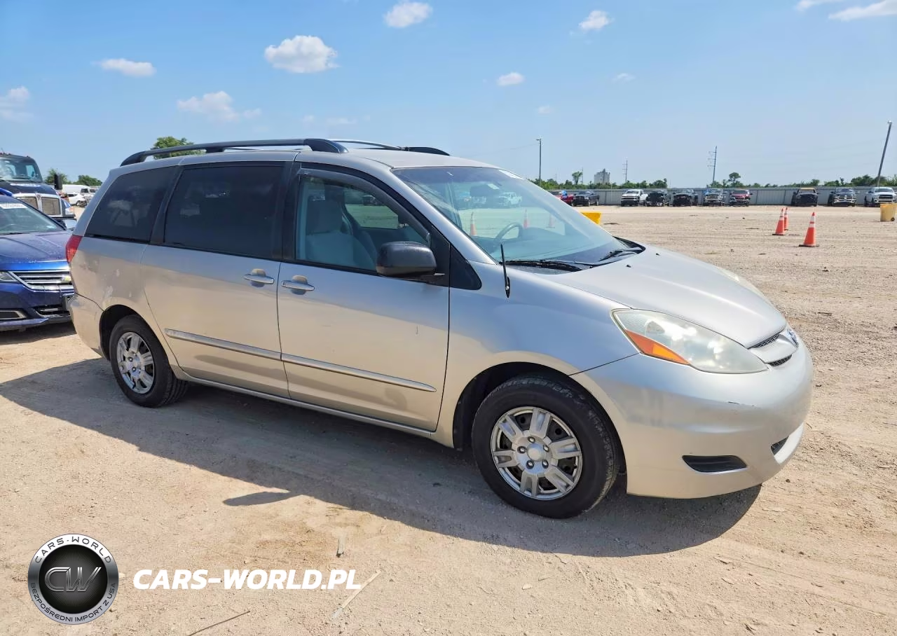 2008 Toyota Sienna Le 7-Passenger VIN:5TDZK23C48S207454 - 4