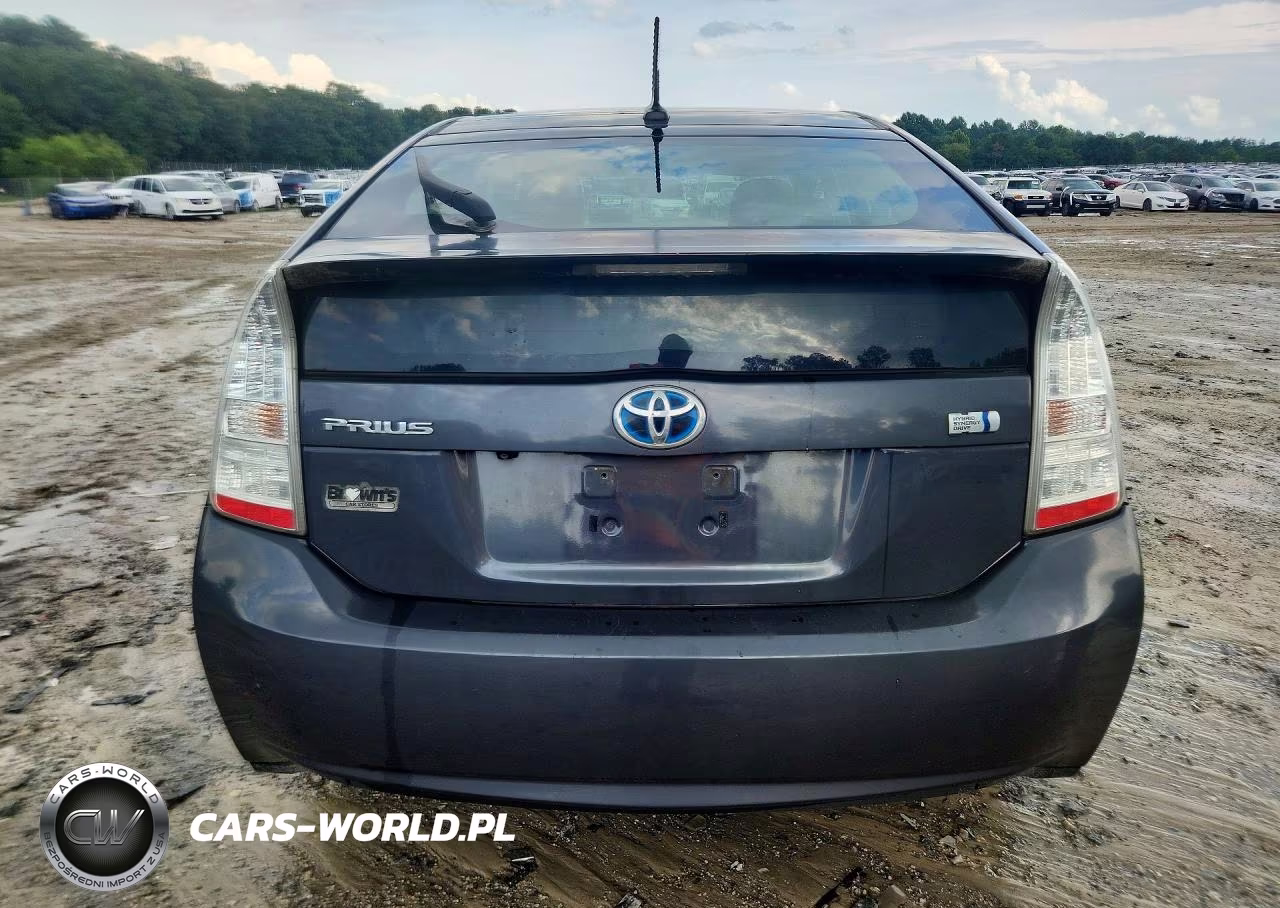 2011 Toyota Prius Four VIN:JTDKN3DU4B0270425 - 6